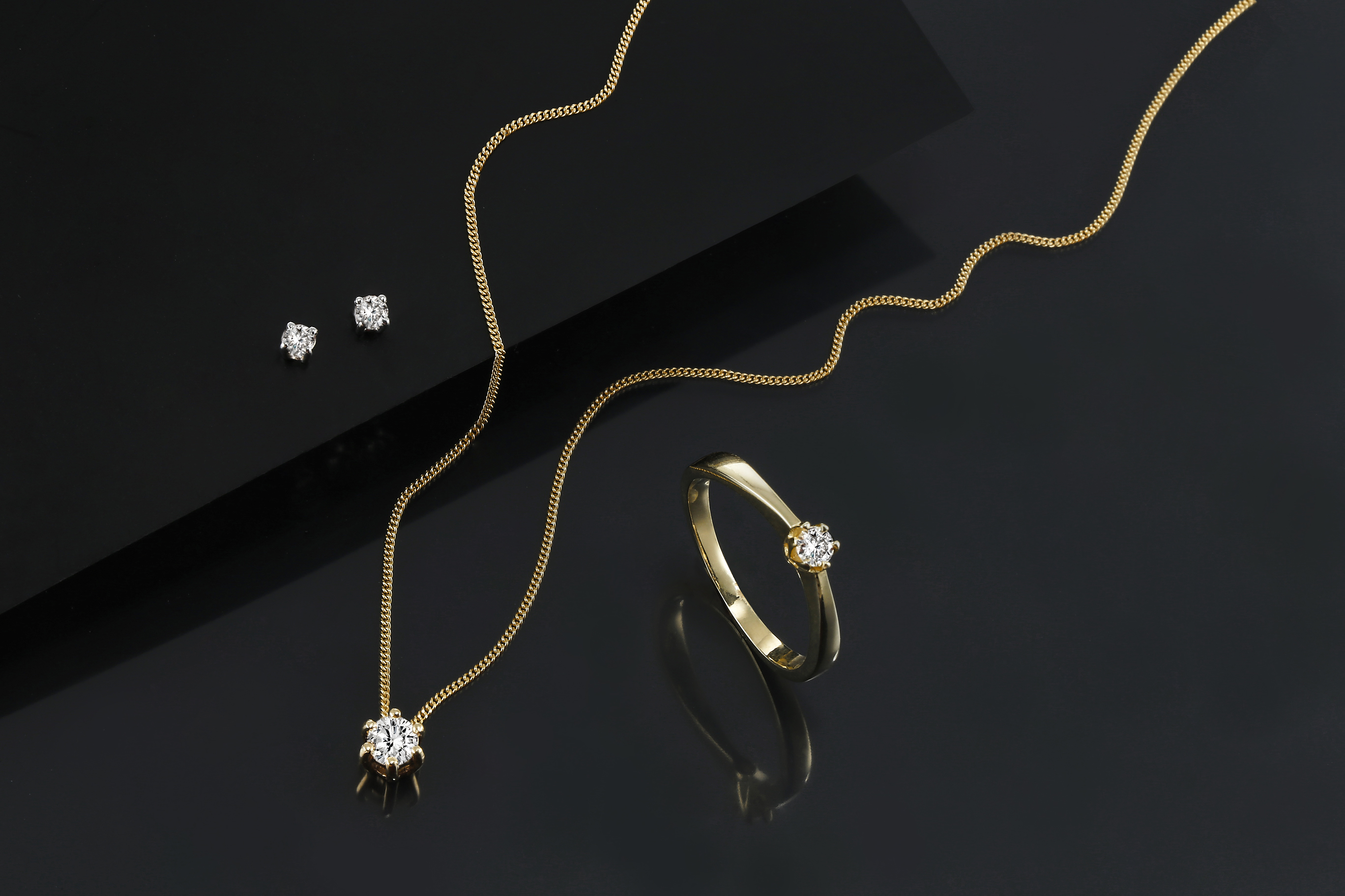 Valmano branding