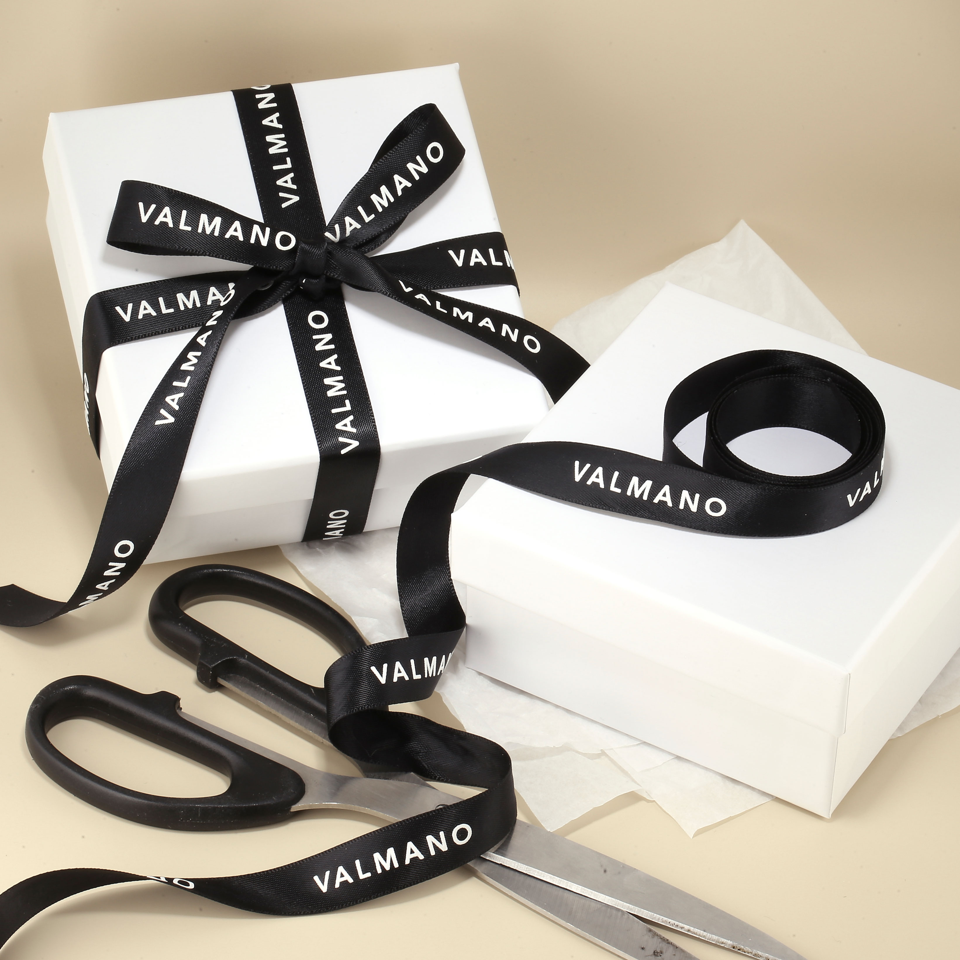 Valmano packaging detail